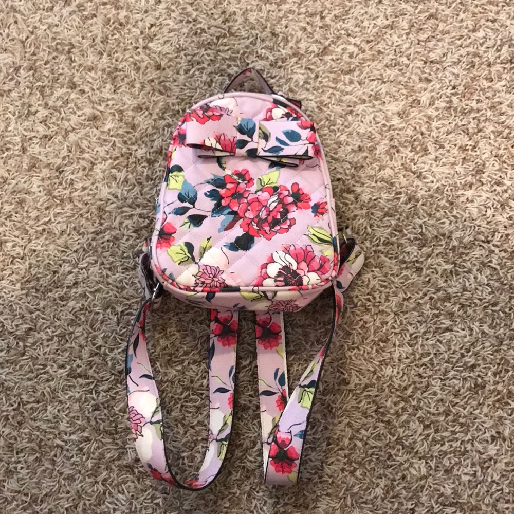 Betsy Johnson mini backpack (floral)